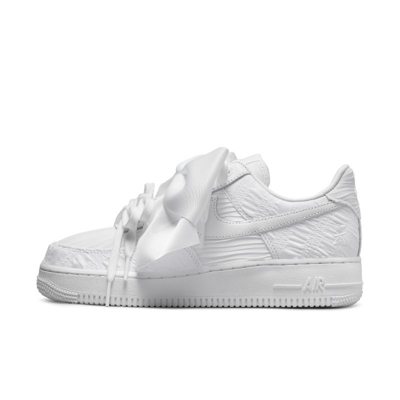 AF1蝴蝶结空军女白低帮休闲板鞋