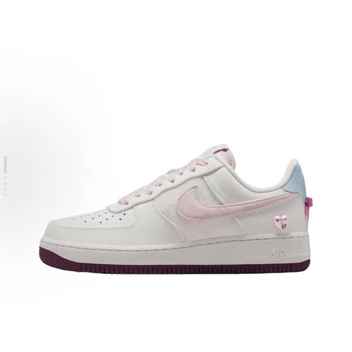 Nike白粉色女款潮流板鞋
