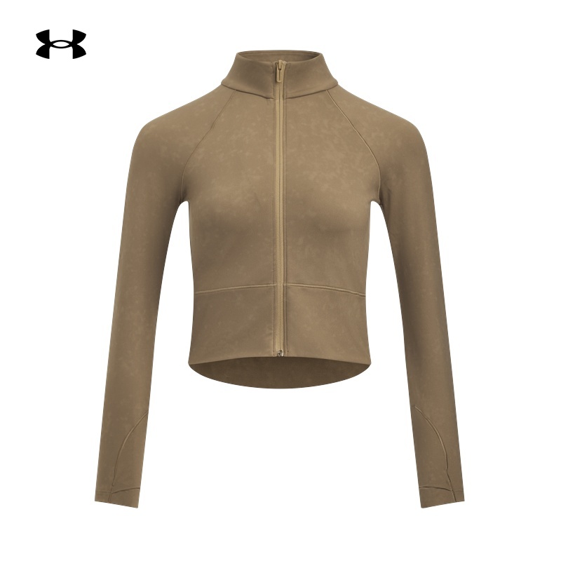 柔软高弹,稳固支撑,挺括利落,修饰身形