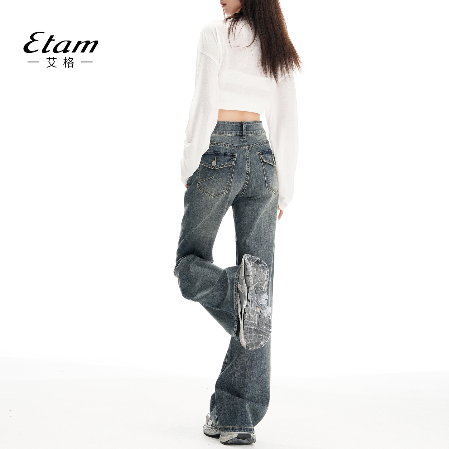 艾格Etam高级感翻盖口袋微喇裤女