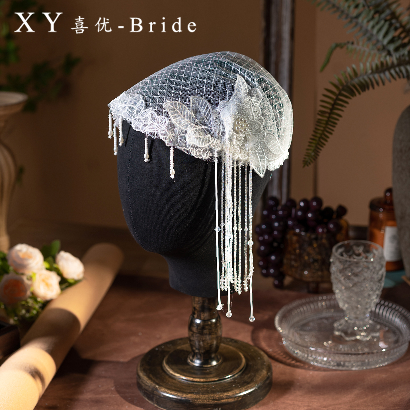 新款法式新娘头饰超仙蕾丝花朵流苏高级感气质婚纱照婚礼造型配饰