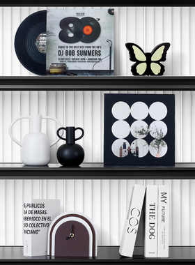 现代简约高级感小众艺术摆件