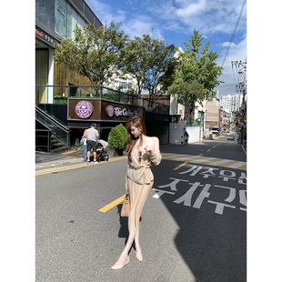 99jiu 套装 南韩之秋 毛针织开衫 麻花吊带背心包臀裙套装 With