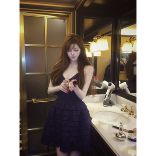 复古设计感露背连衣裙重工修身 德鲁纳千金 蛋糕短裙 99jiu With