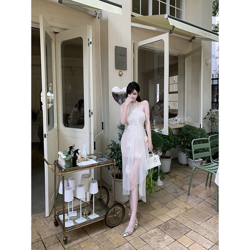 With 99jiu【雾屿花吟】立体花朵挂脖网纱长裙女夏季温柔连衣裙