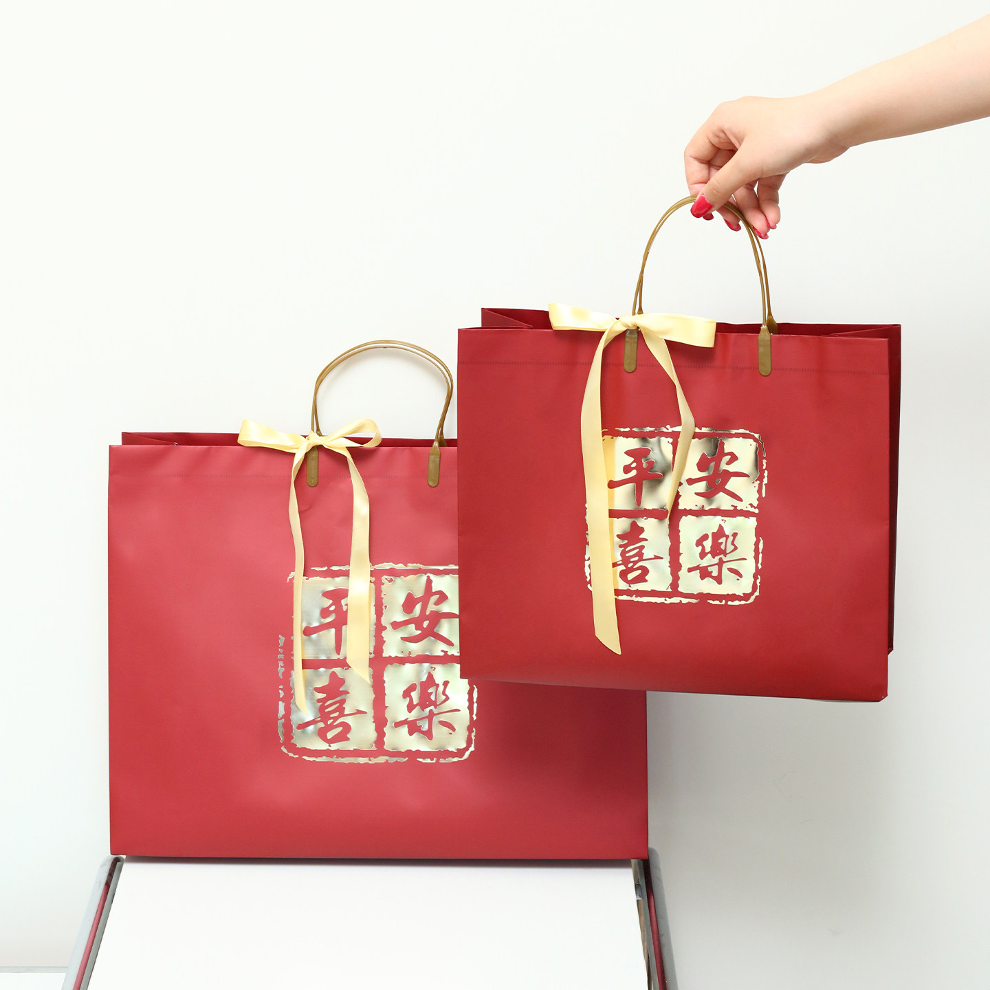 平安喜乐礼品袋高级感伴手礼月饼手提袋中秋节送礼包装袋购物袋子
