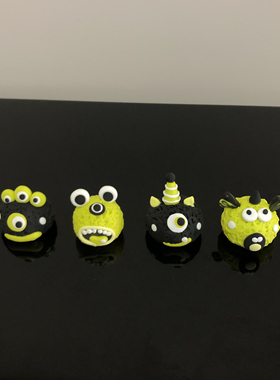 小怪兽情绪稳定桌面独特小摆件可爱车载装饰用公仔玩偶树脂纯手工