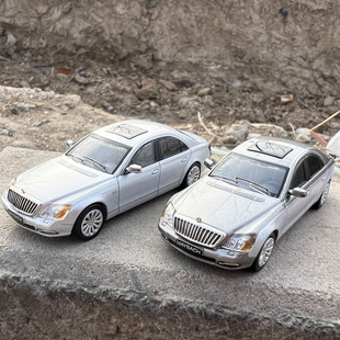 1/64原厂奔驰迈巴赫57S合金车模摆件 MAYBACH高仿真汽车模型礼品