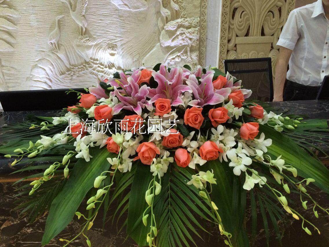 讲台花签到前台会议宴会主席台花商务鲜花桌花篮上海同城鲜花速递