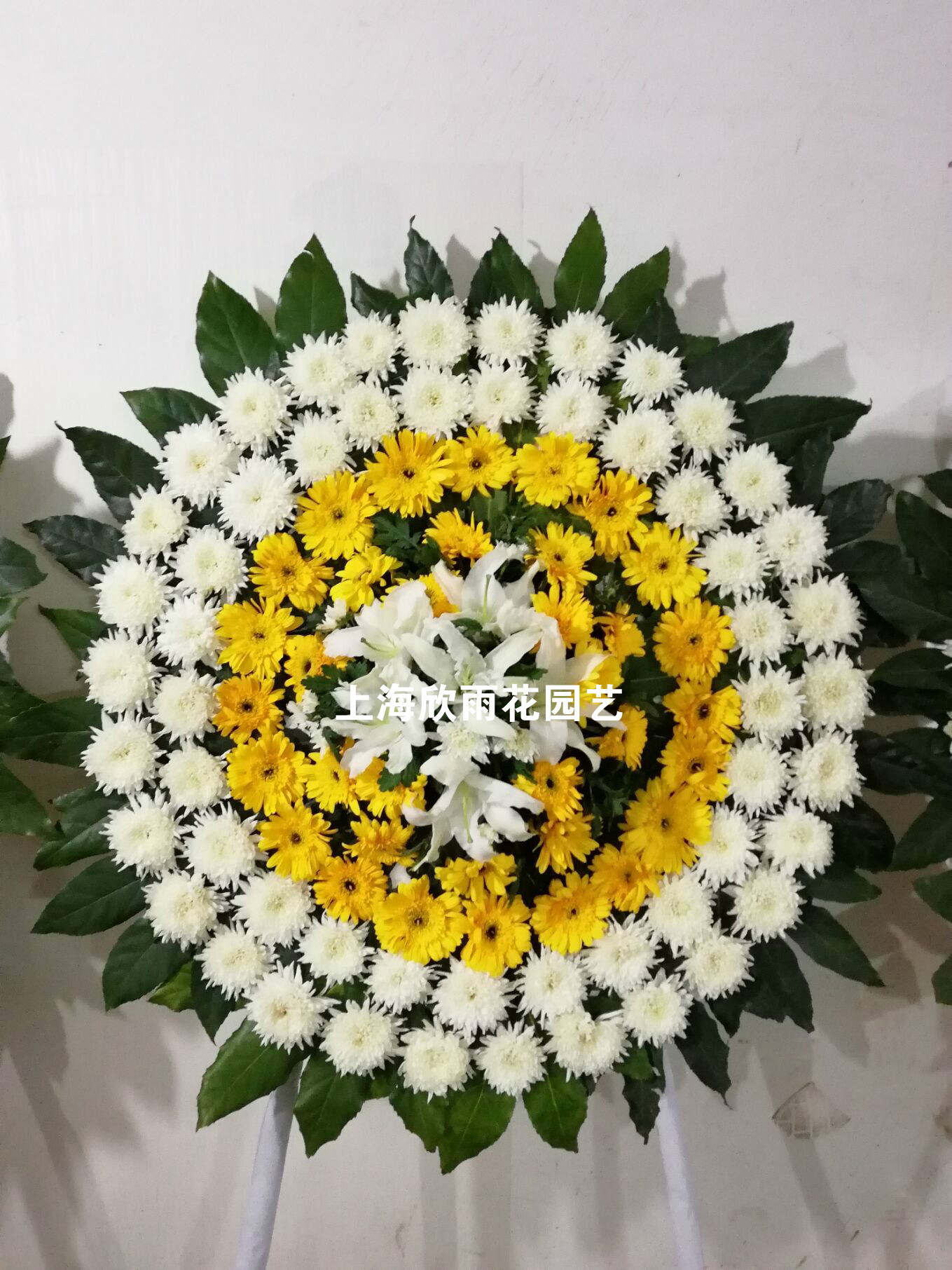 丧事花篮花圈追悼会殡葬上海龙华花店宝山西宝殡仪馆鲜花速递上门