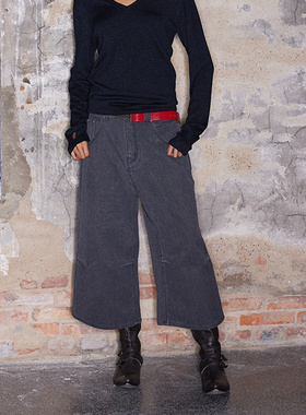 FSG 粗质珠帆布深灰洗水打褶八分裤