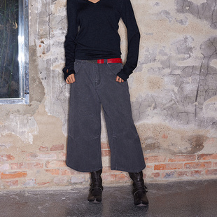 FSG 粗质珠帆布深灰洗水打褶八分裤