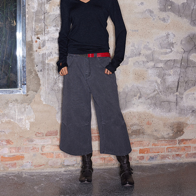 FSG 粗质珠帆布深灰洗水打褶八分裤