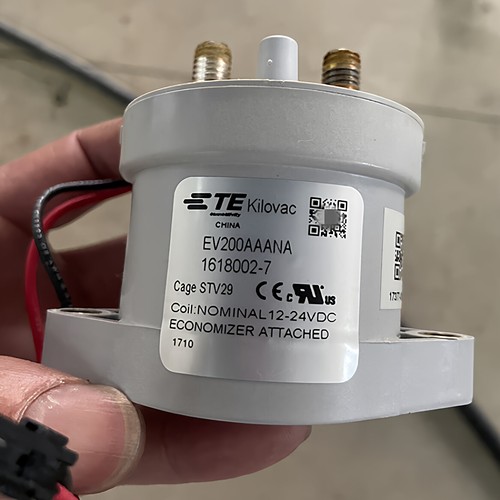 北汽EC180北斗星预充继电器