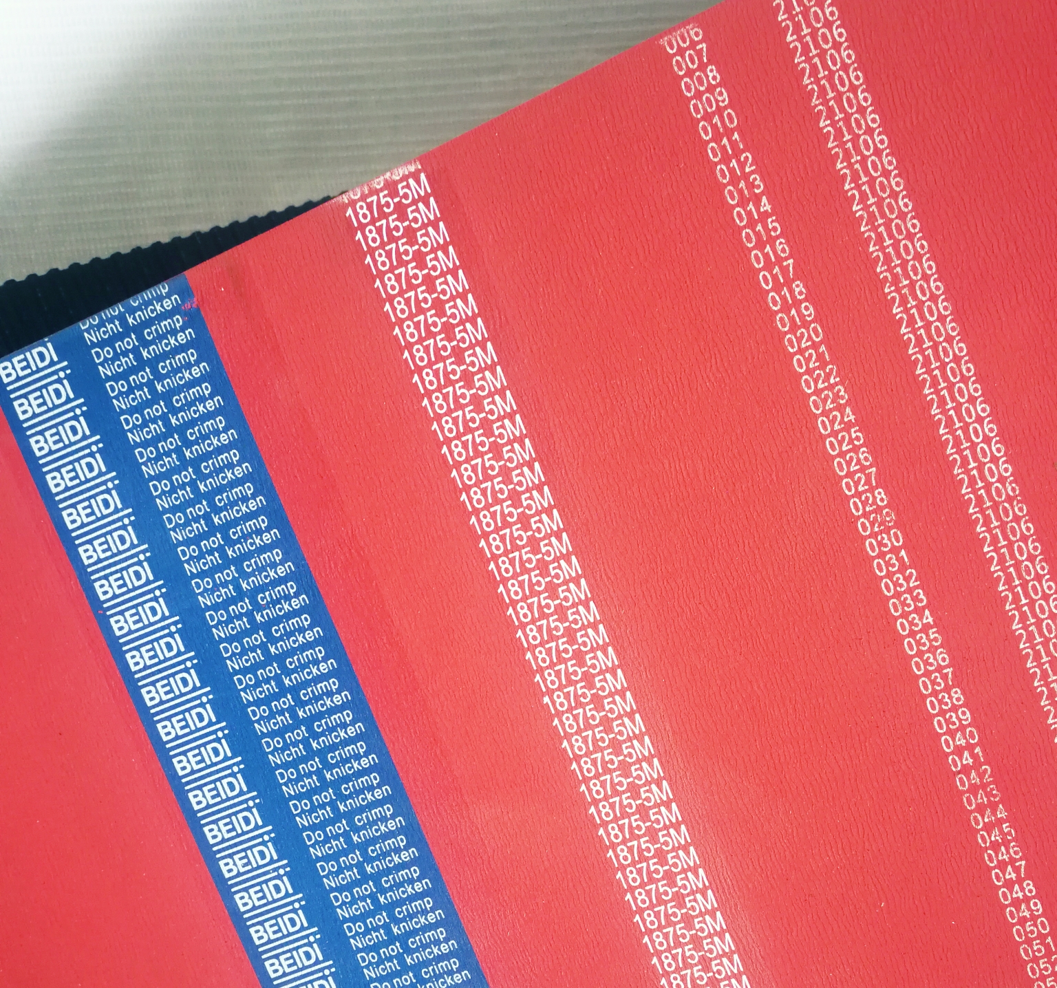 1875-5M制袋机加厚红色齿形带