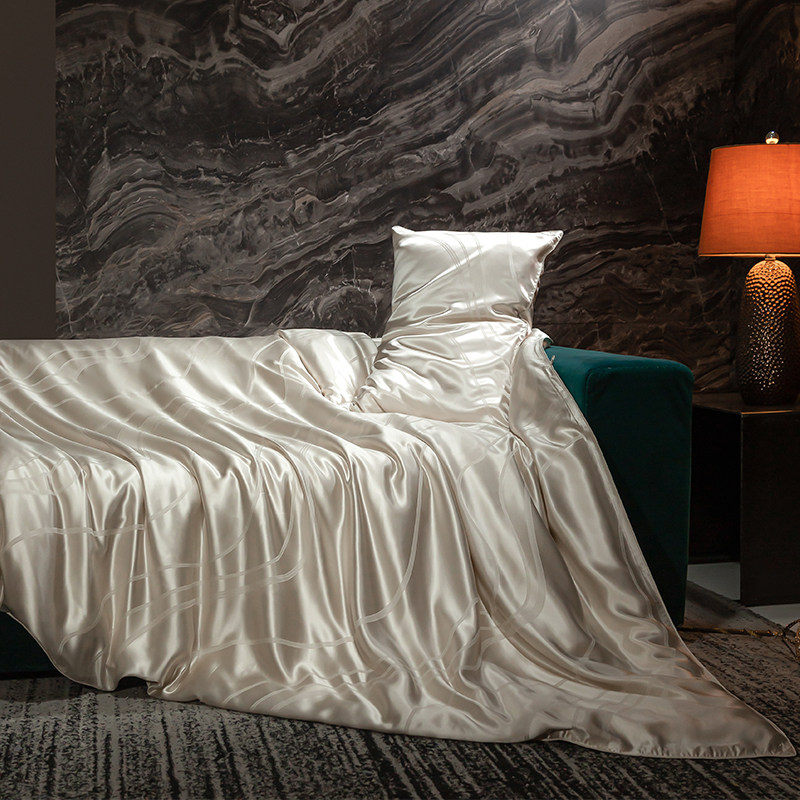 蚕丝被真丝100%双宫茧桑蚕丝高档被芯夏季凉被空调手工被子四件套,床上用品,蚕丝被,淘宝优惠券,粉丝福利购,淘宝优惠卷