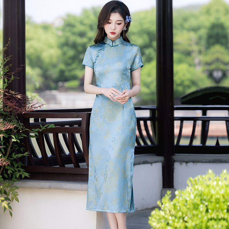 蔓楼兰官方逸红颜独特漂亮花样年华国际大牌旗袍先生崔万志旗舰店