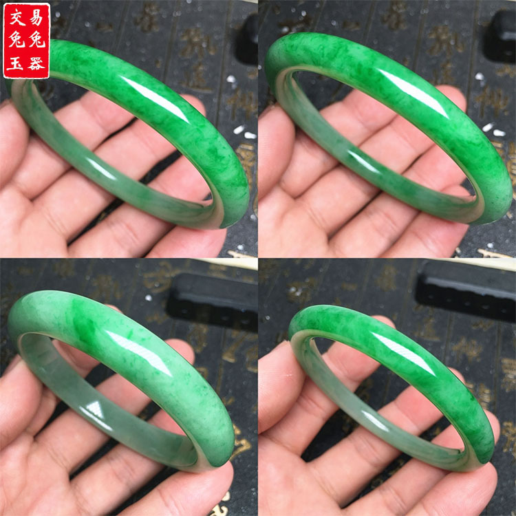 缅甸阳绿飘花翡翠玉手镯 圆条辣色飘绿圆形手环 阳绿飘色圆形玉镯