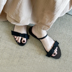 衣玲女鞋气质蝴蝶结一字带夏季新款平底凉拖鞋凉鞋女