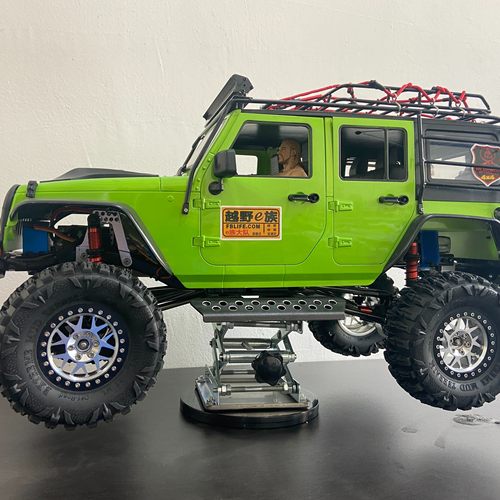 RC模型修车台仿真攀爬车升降台