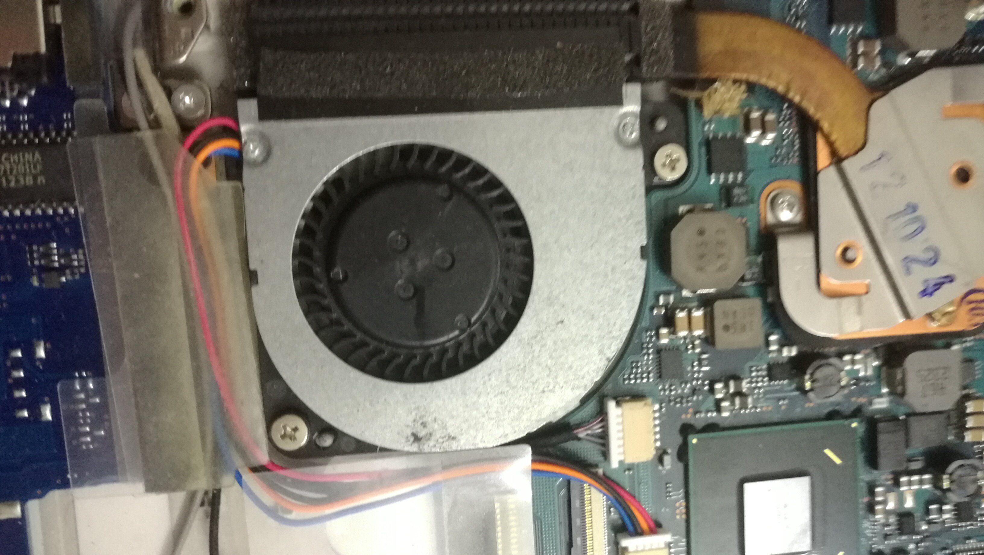 包邮东芝toshiba satellite z830 z835 z930 z935笔记本风扇