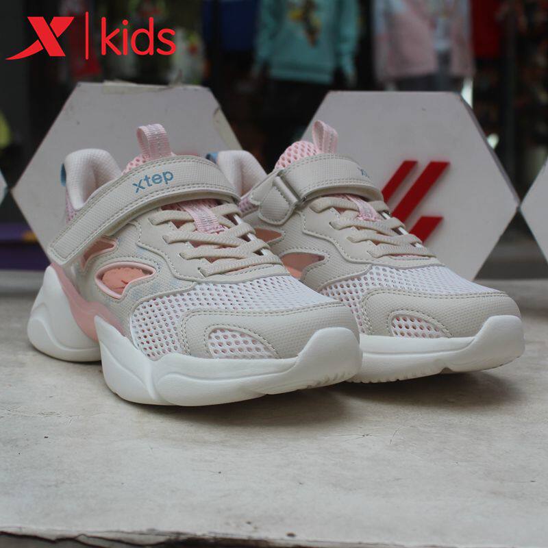 特步儿童凉鞋2023夏季新款沙滩鞋斗罗大陆防臭休闲鞋677214504005