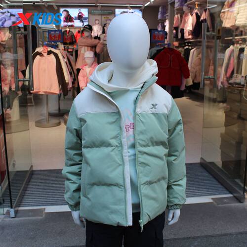特步儿童2025冬季新款女大童短款羽绒服保暖拼色外套676424194499