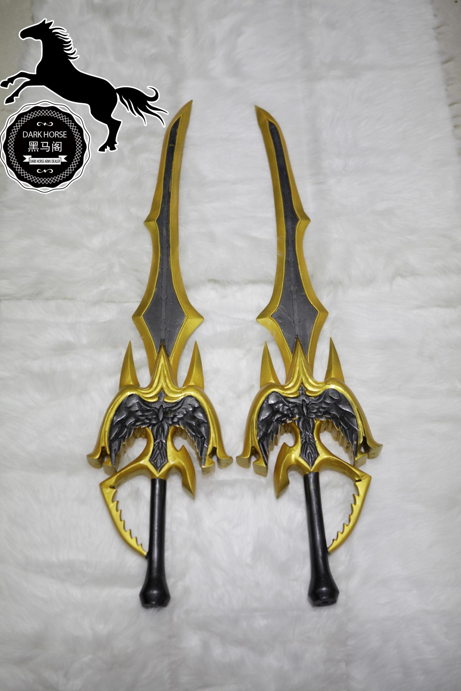 【黑马阁】洛奇英雄传 利斯塔 cos 木质 道具 来图定做 夜鹰双枪