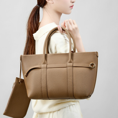 2025秋冬头层牛皮大容量女硬挺立体托特包小众感上班族新款女士