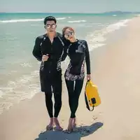 Cặp vợ chồng Hàn Quốc mẫu đồ bơi dài tay wetsuit đồ bơi nam quần short nam ba mảnh giản dị bộ đồ bốn mảnh mỏng - Vài đồ bơi 	đồ đôi đi biển dep	