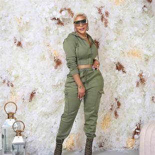 Casual sweatshirt and pants set of two  休闲卫衣裤套装两件套