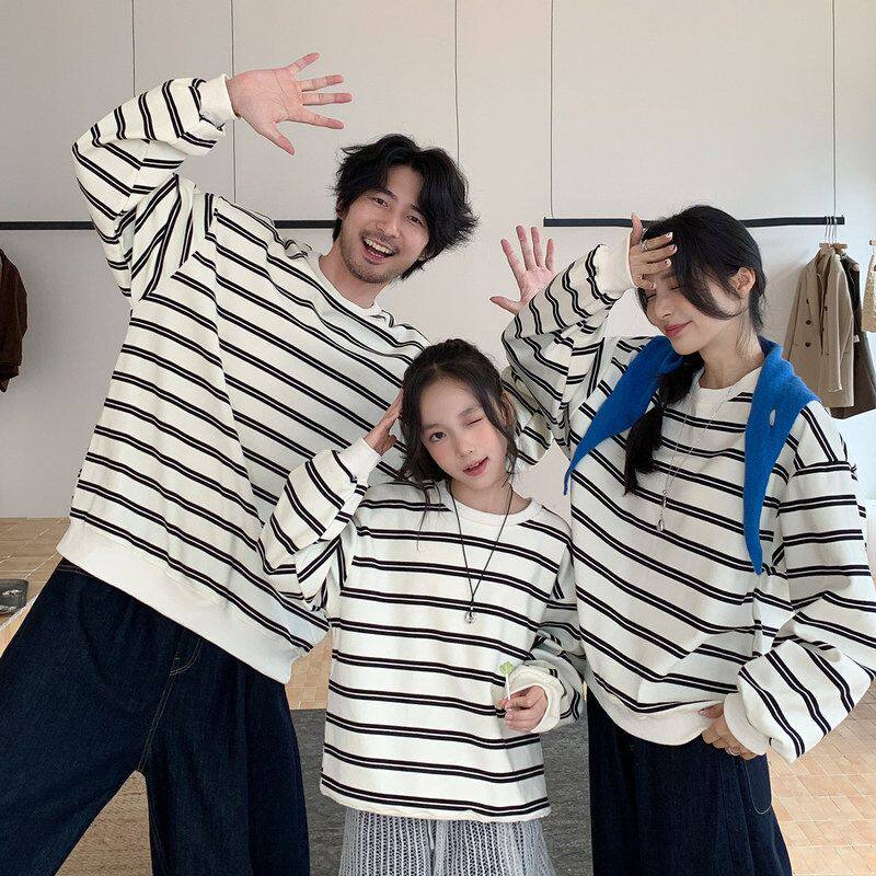 条纹亲子卫衣春秋款一家三口韩系慵懒风母子母女父子全家装长袖潮