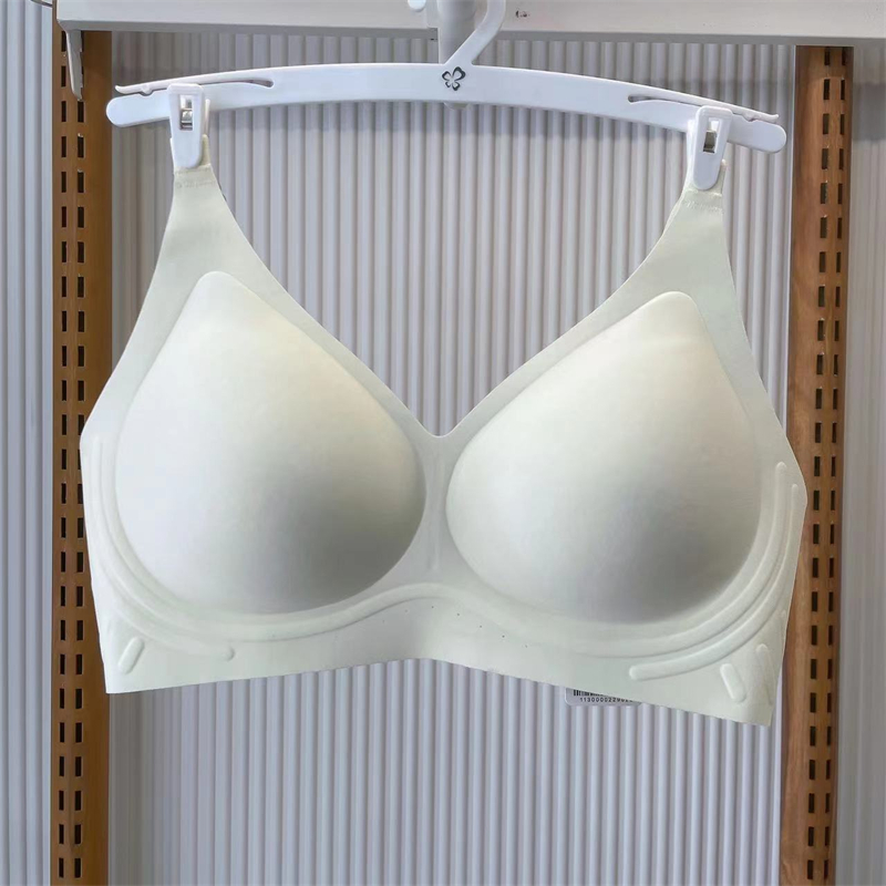 都市丽人Vbar文胸女24夏季零感无钢圈上托无痕百搭聚拢内衣LB46K2
