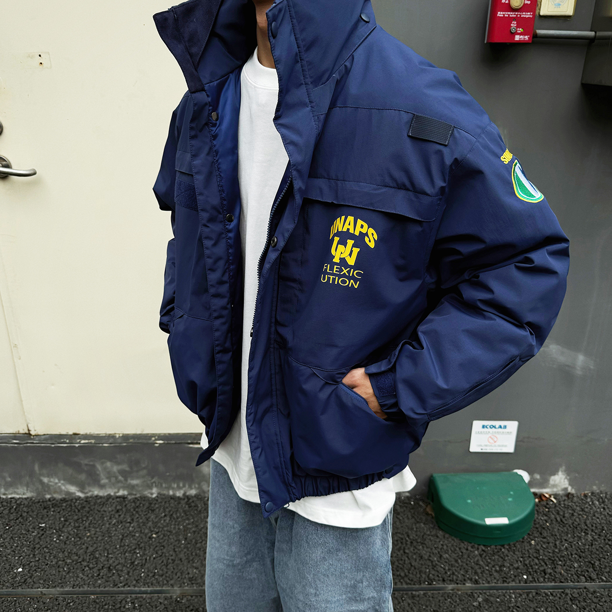 羽绒服高领廓形夹克探员短款外套