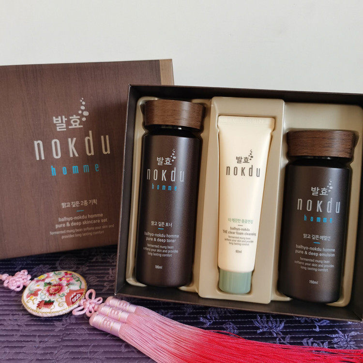 韩国原装进口高丽雅娜新发酵绿豆男士水乳两件套（赠洗面奶50ML）