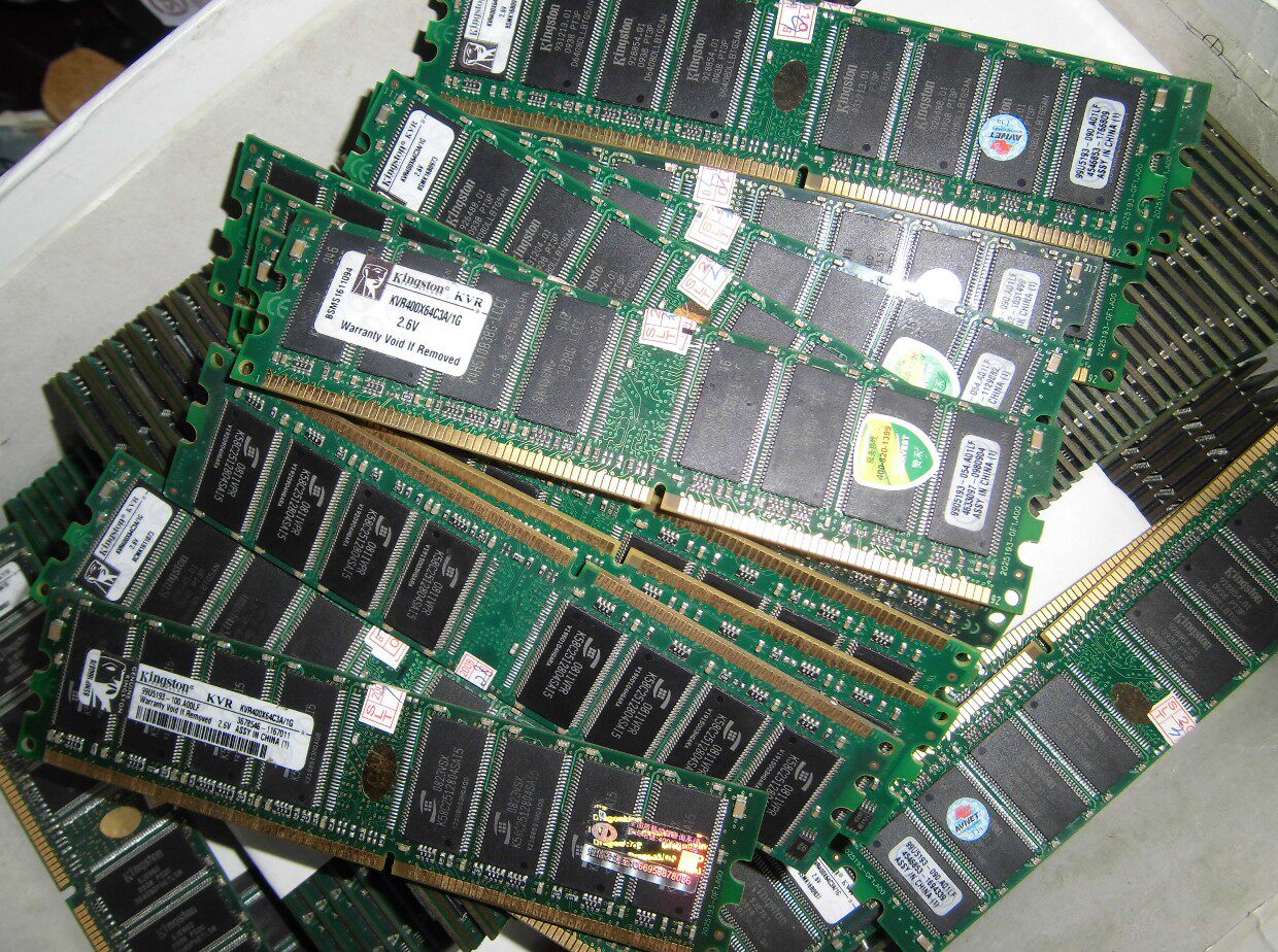 原装拆机Kingston/金士顿DDR 1G 400MHz台式/工控内存原装条议价