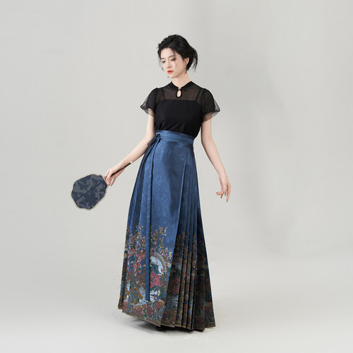 水月镜花织造司原创明制马面裙汉服新中式立领盘扣镂空网纱上衣女