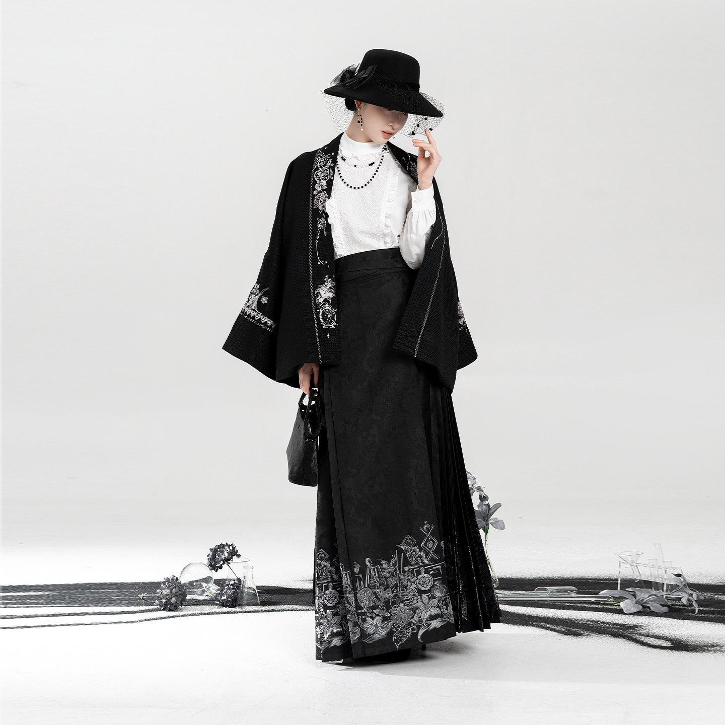 织造司[调香室]新中式对襟外套蕾丝拼接衬衫一片式暗纹织金马面裙