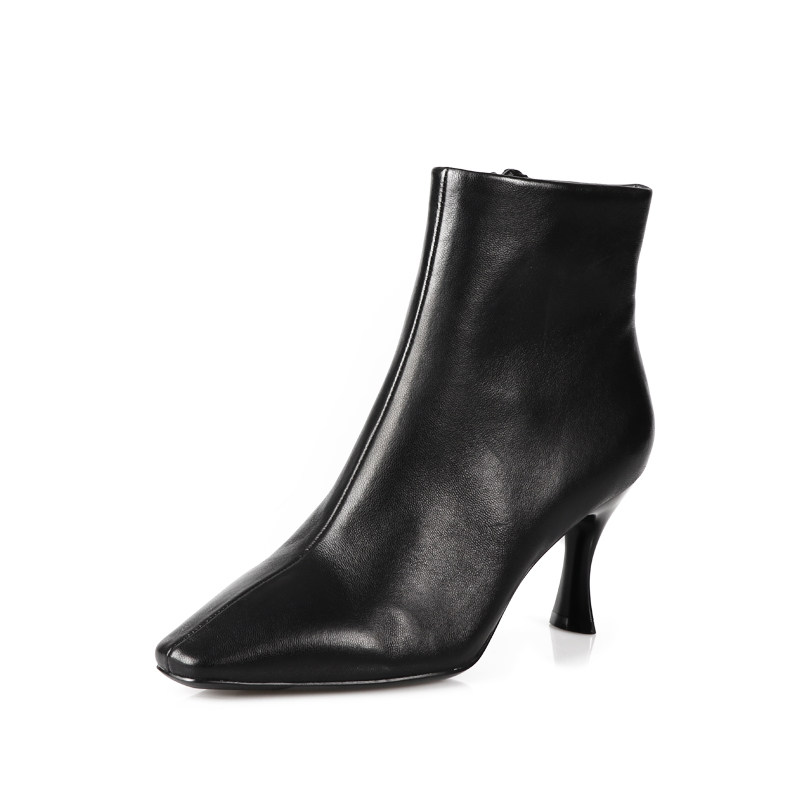 正品2020冬季新款真皮羊皮时尚女靴气质尖头高跟短筒靴子时装靴女