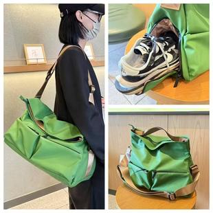 玛璐玛咔运动单肩手提斜挎包防水便携轻便健身包通勤短途旅行包潮