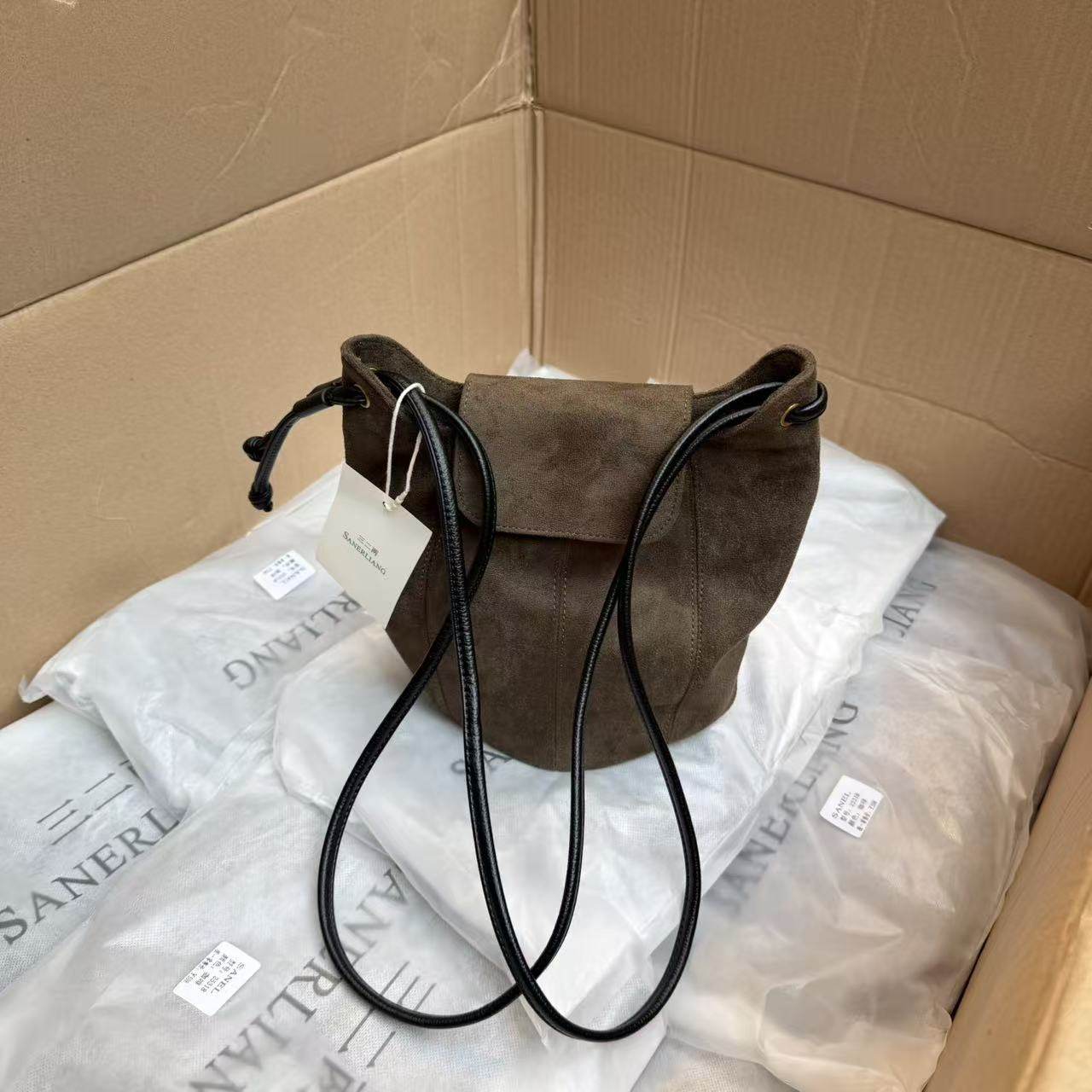 大厂代工！标价500+！国内公司单~秋冬复古绒面小众南瓜包斜挎包,箱包皮具/热销女包/男包,水桶包,淘宝优惠券,粉丝福利购,淘宝优惠卷