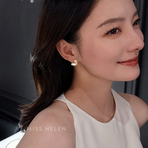 MISS HELEN瓣心银针耳钉女天然母贝合成锆石耳夹精致气质耳饰耳环