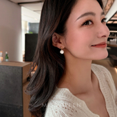 MISS HELEN 空镜天然纽扣珍珠耳钉无耳洞耳夹白月光耳环轻奢简约
