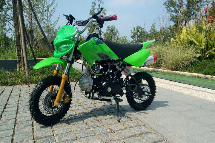 小型成年越野车山地摩托车125CC小飞鹰越野车迷你越野车