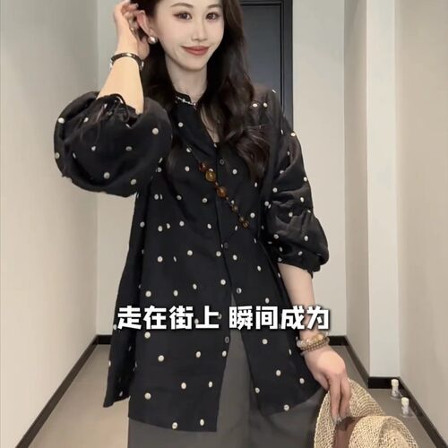 大码极简风亚麻小众洋气上衣春微胖MM灯笼袖时尚黑色波点长袖衬衫