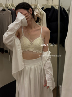 后背一根带蕾丝女无钢圈带胸垫可调节吊带背心小胸 CHARM FULL