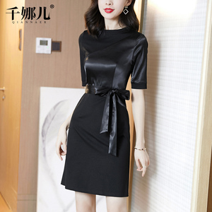 千娜儿中长款连衣裙春装2026新款黑色拼接裙子收腰显瘦气质小黑裙