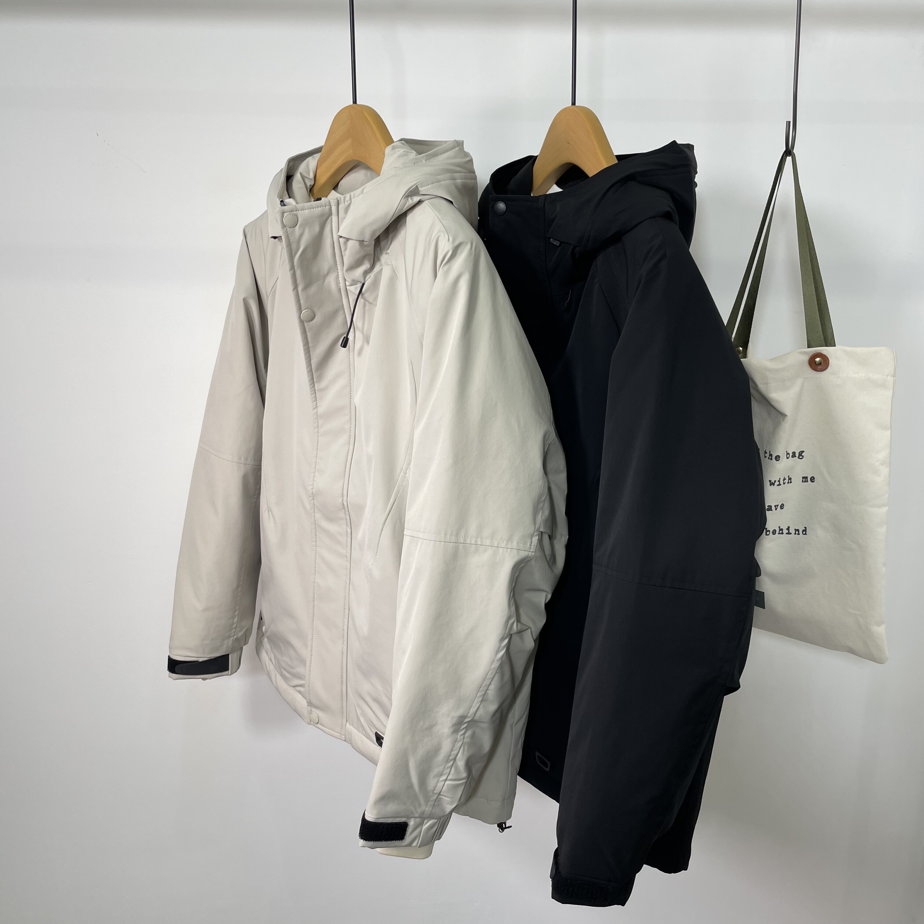 东隅桑榆2025冬季新款韩版连帽羽绒服男百搭潮流工装时尚保暖外套