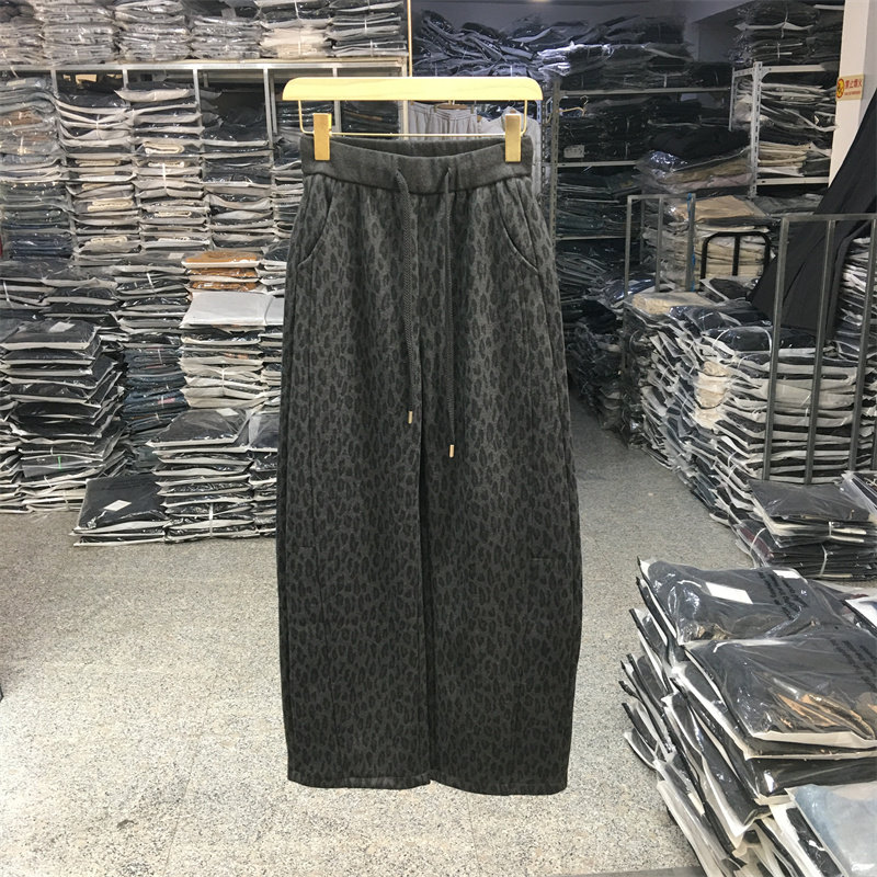 冬季时尚豹纹休闲保暖裤女松紧腰抽绳加绒加厚宽松显瘦阔腿弯刀裤,女装/女士精品,休闲裤,淘宝优惠券,粉丝福利购,淘宝优惠卷