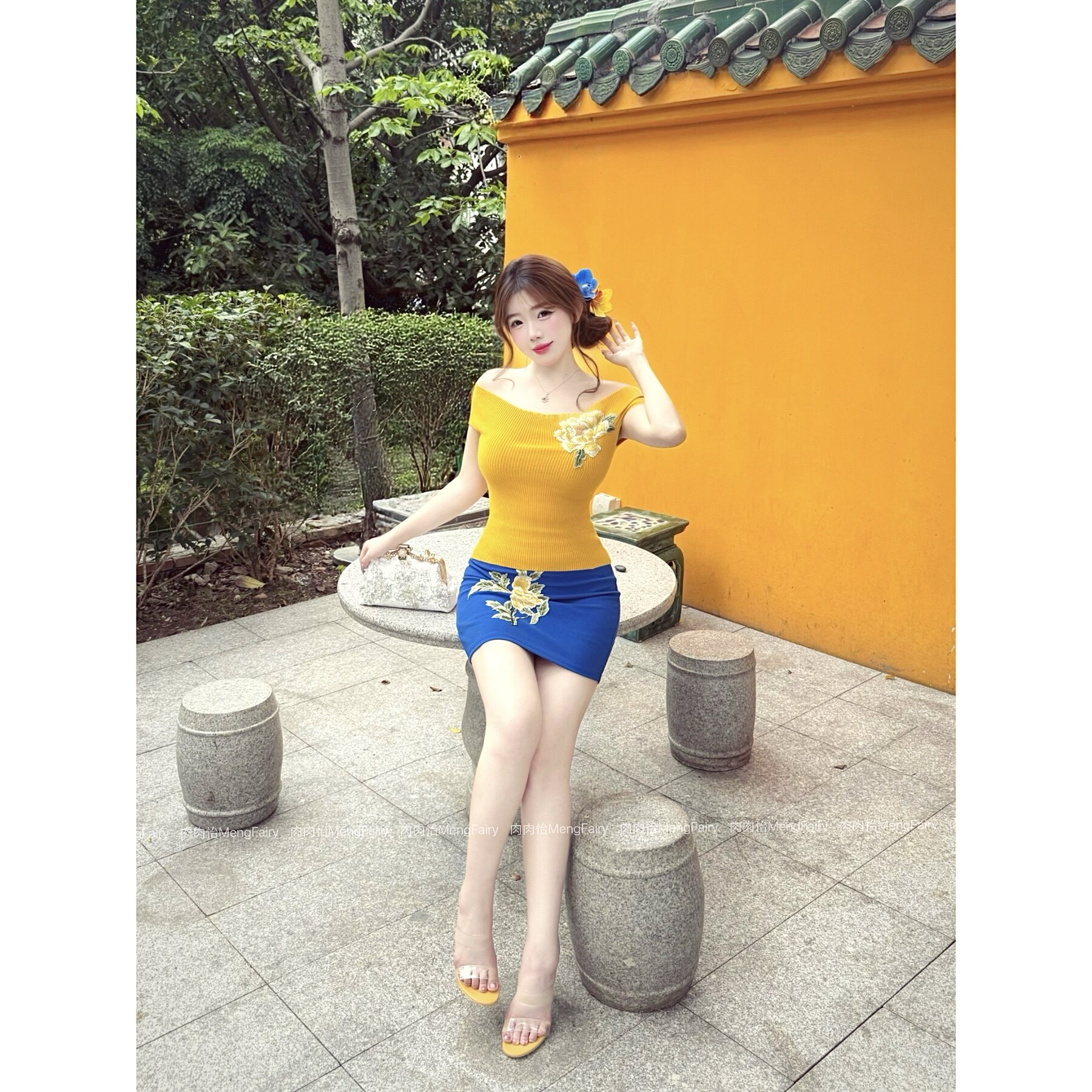 肉肉怡【国画天骄】一字肩刺绣修身针织上衣宝蓝色刺绣半裙0294